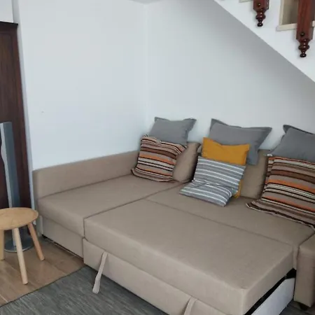 Apartment Ansuina *